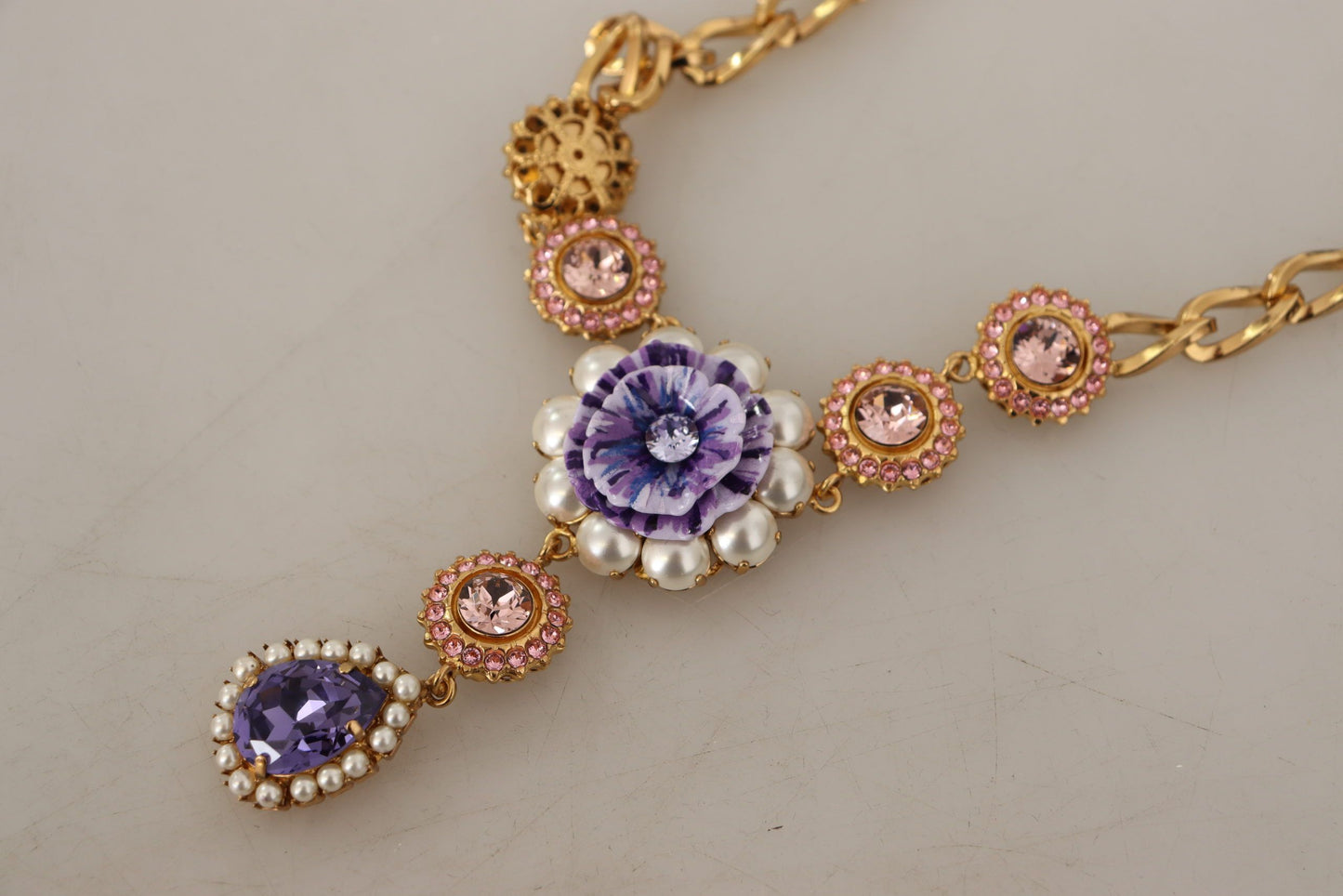 Collana con pendanti di perle rosa viola in ottone oro oro oro