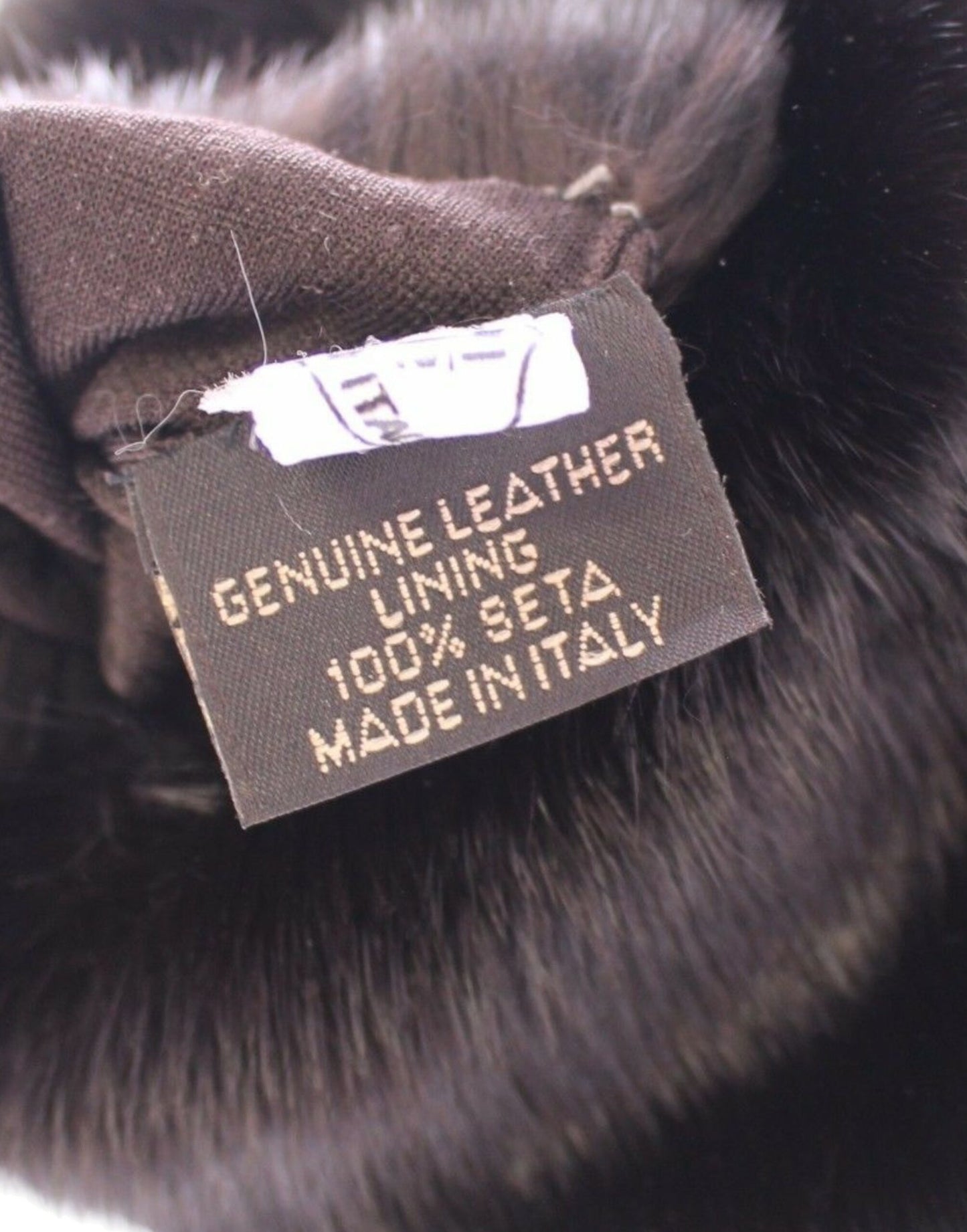 Dolce & Gabbana Purple Fur Fur Fur Garatskin Suede en cuir Gants