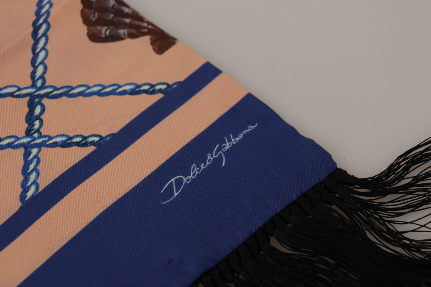 Dolce & Gabbana Multicolore Multicolor Seafuld Multned DG Logo Scialle di seta di seta Fringa Scarf