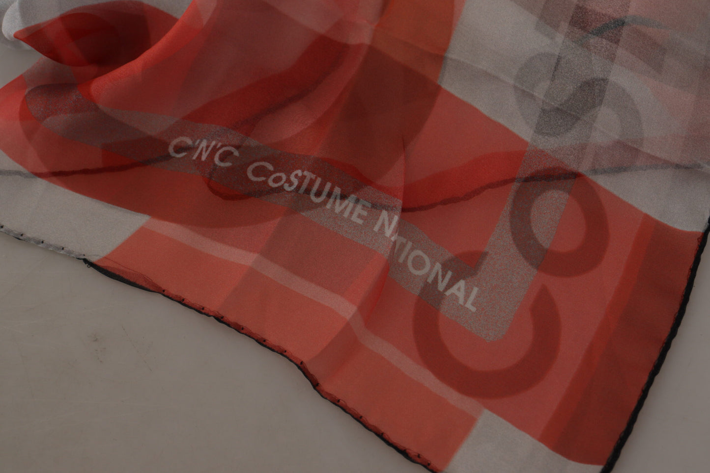 Costume National Grey Red Shawl Sciame di sciarpa avvolgente