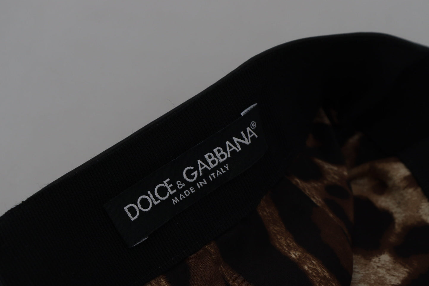 Dolce & Gabbana Black Lambe Digne en cuir A-Line Mini jupe