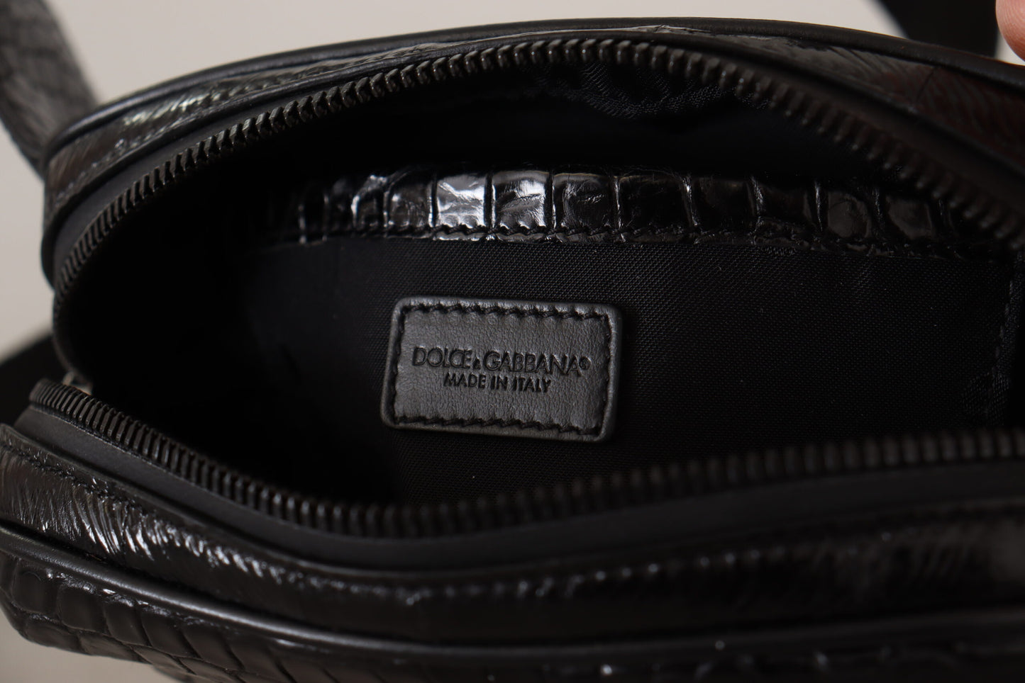Dolce & Gabbana Black DG Logo en cuir exotique Fanny Pack Pouch Sac