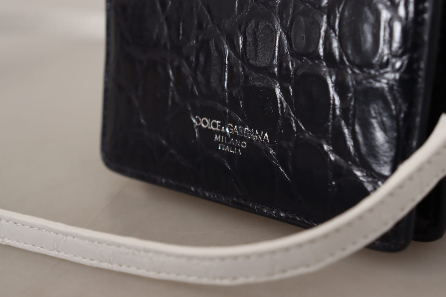 Dolce & Gabbana Blau weißer weißer Caiman Leder -Leder -Gurtkartenhalter Brieftasche
