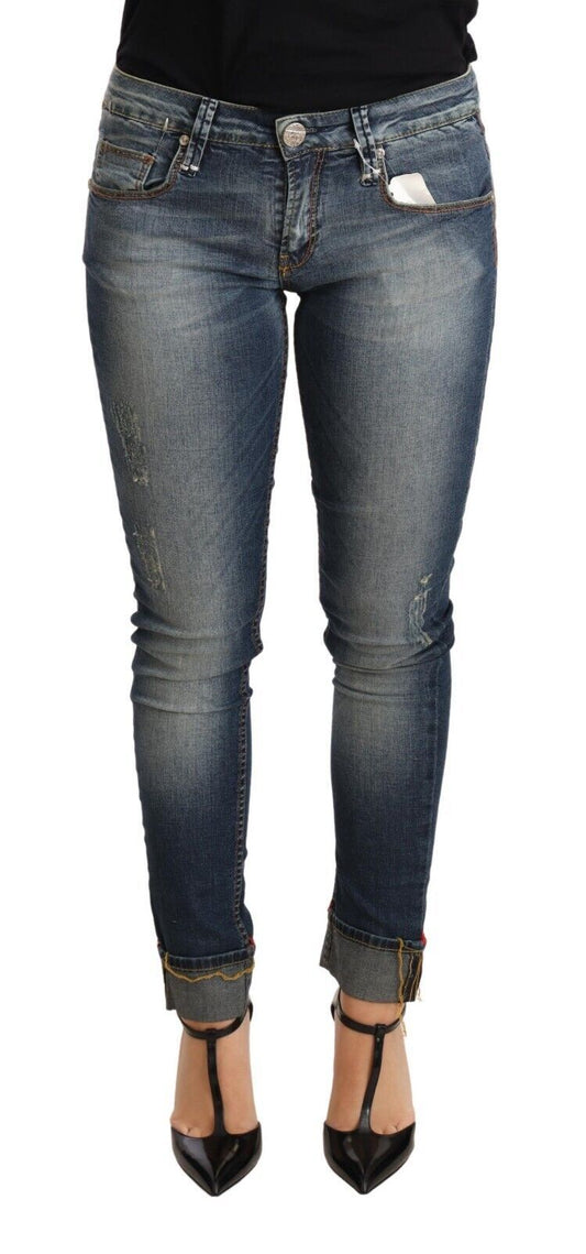 Acht blau gewaschene Baumwolle niedrige Taille dünne Denim Frauenhosenhose Jeans
